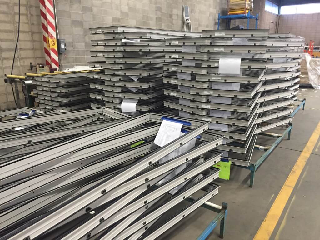 preparativi delle finestre per grattacieli