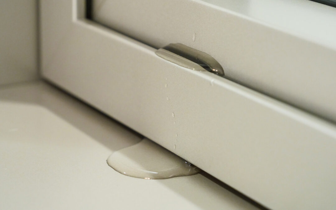 Infiltrazioni d’acqua dagli infissi: come fare?