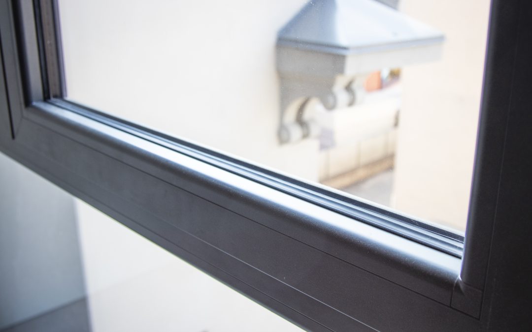 Infissi in PVC o alluminio: manutenzione e pulizia.