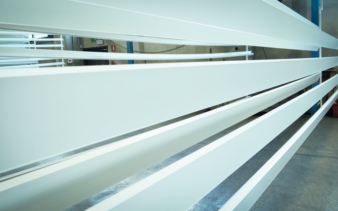 Verniciatura Qualicoat e chrome-free per serramenti in alluminio.