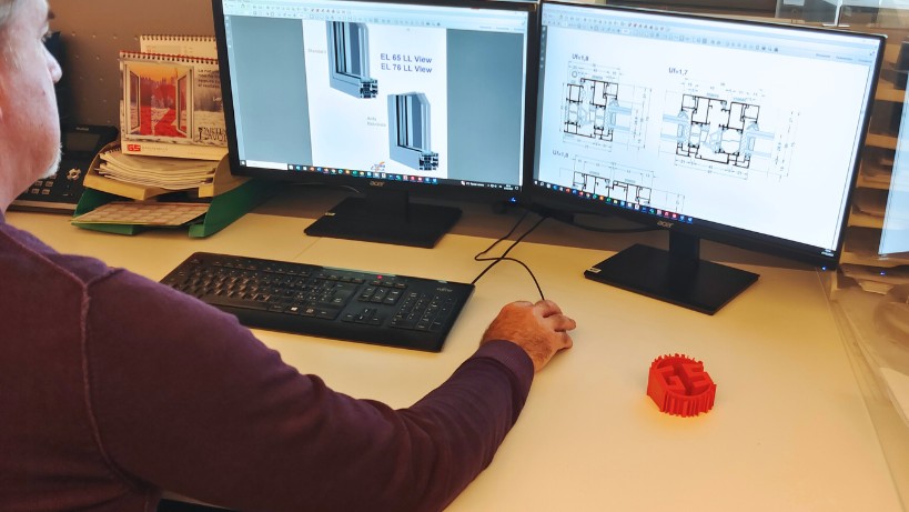 Anta con rientro 15 mm: maggiori prestazioni e stile accattivante per infissi in alluminio di tendenza.